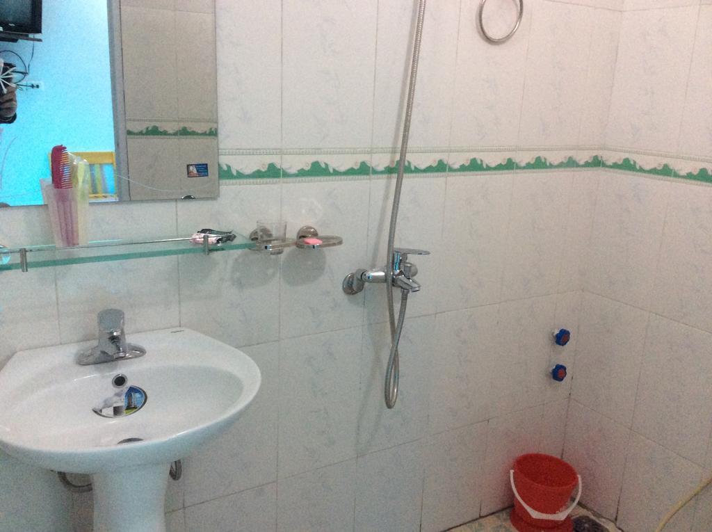 Phuong Nam Noi Bai Airport Hotel Hanoi Bagian luar foto